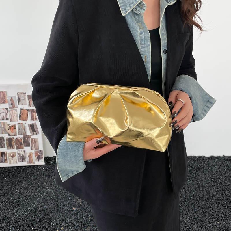 Pleated Trend Versatile Solid Color Premium Cloud Bag Women's Personality Casual Fashion Storage Niche Design Clutch Bag