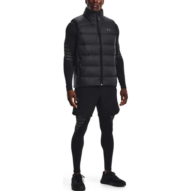 Under Armour Enfärgad Logotryck Dragkedja Dun Väst Utan Ärmar Herrvästar Svart 1372650-001