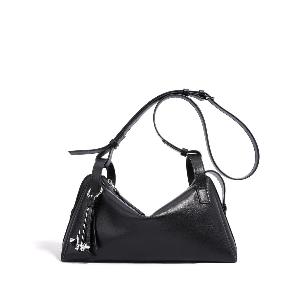 New leather pillow bag with large capacity, high-end luxury design, commuter crossbody bag for women