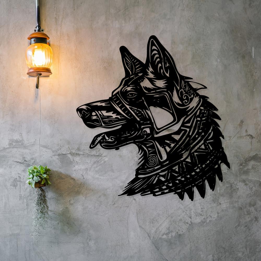 Wolf Head Metal Wall Art, Weather Resistant Sculpture for Outdoor Garden or Indoor Living Room, Wildlife Decor Gift for Halloween New Year