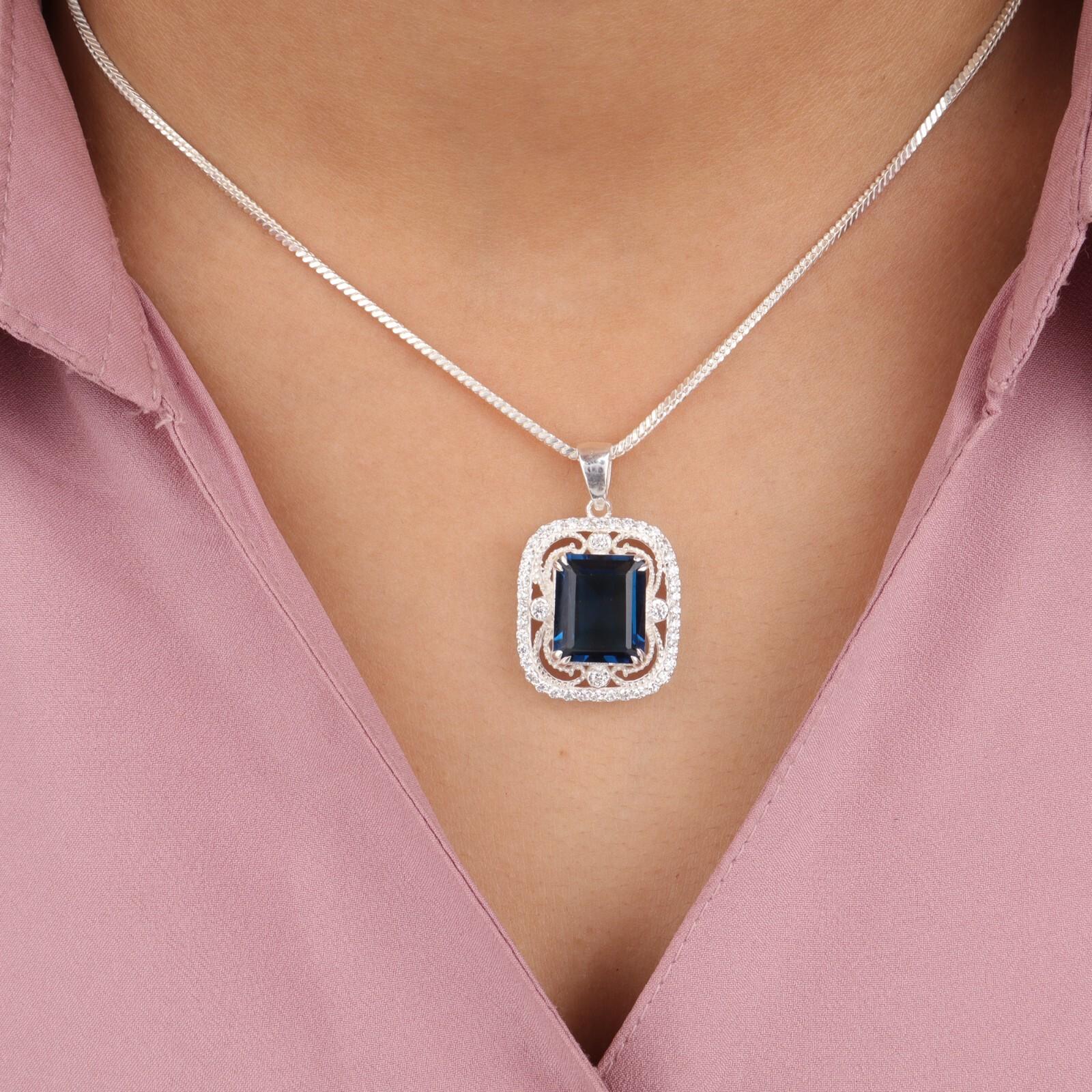 

Лондонский голубой топаз Драгоценный камень 925 Стерлинговое серебро Ювелирные изделия Циркон Дизайнерская подвеска CZP-11-9