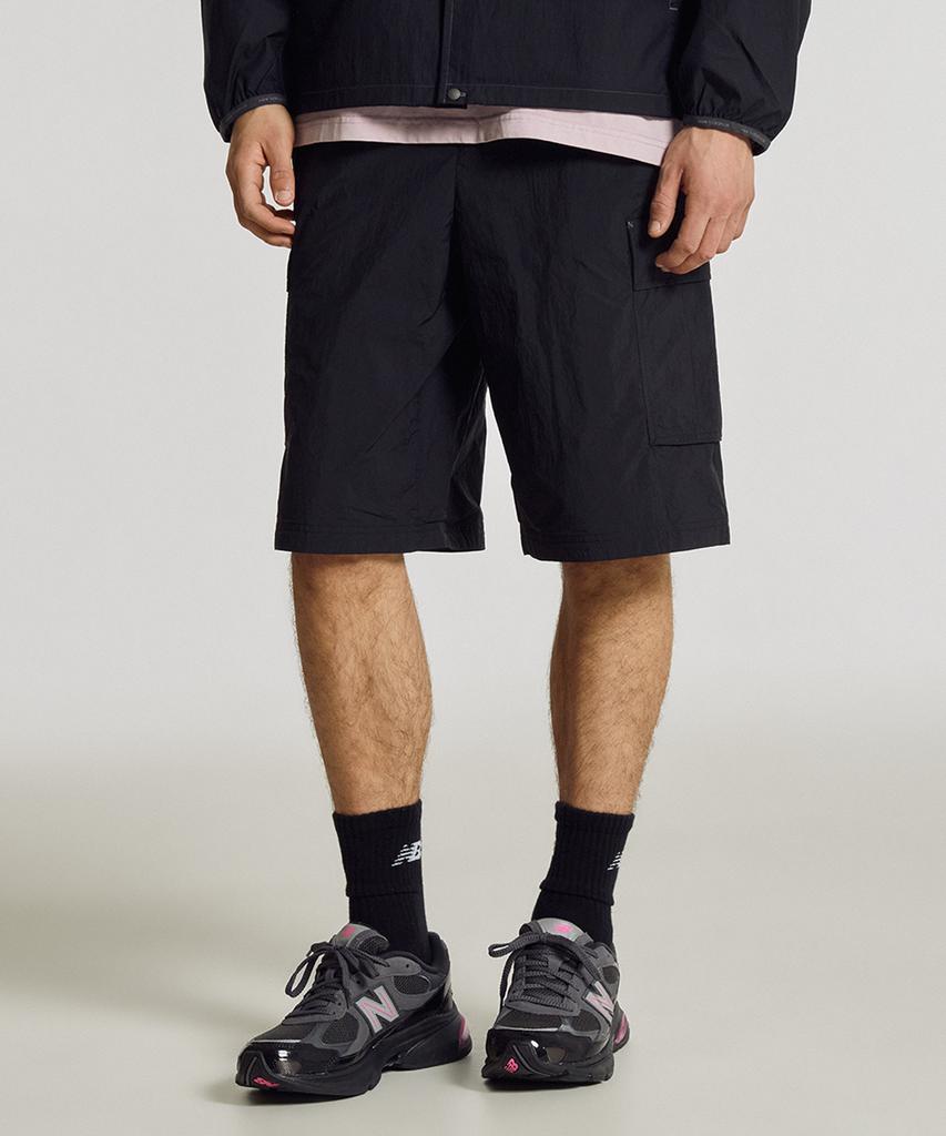 Nyuballanseu Nbnvg21513 / Uni Frozen Cotton-Like Cargo Knee-Length Bermuda Shorts (Black)