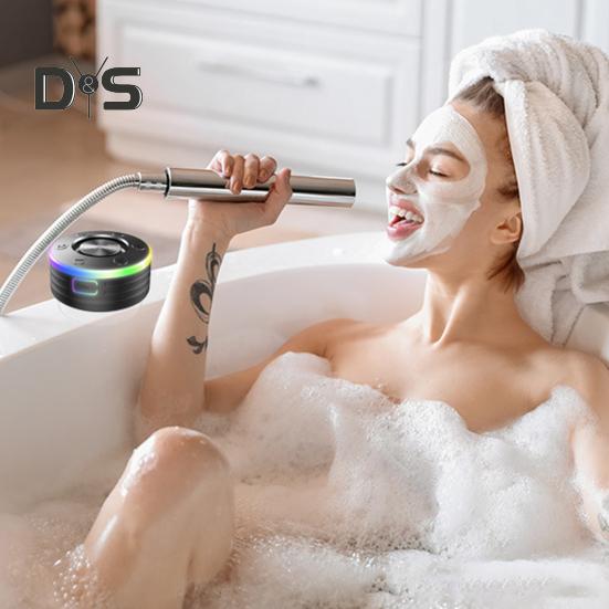 Bezdrátový reproduktor kompatibilní s Bluetooth s RGB LED světly IPX7 Vodotěsný Přenosný mini stereo reproduktor se snadným připojením