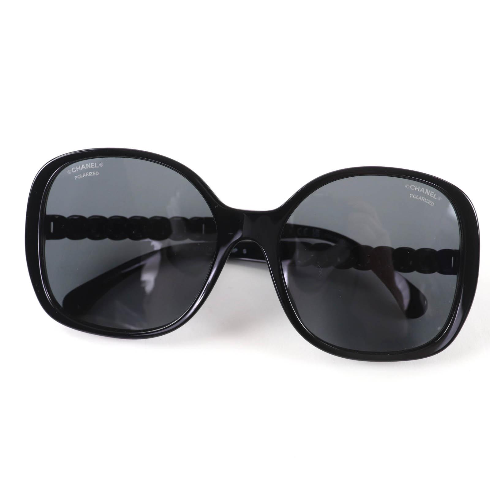 

Great CHANEL sunglasses COCO Mark Chain with patent leather black 5470-Q-A Used