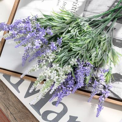 Decorazioni per la casa – Ghirlande e fiori artificiali