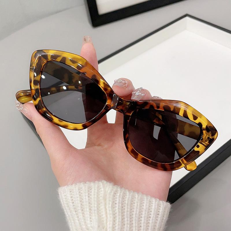 

JYL TS Driving Sunglasses Women UV Protection Round Face CY5534 A-9366 мальвовий