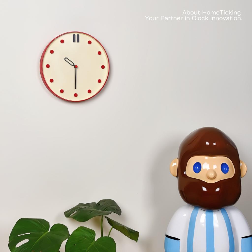 Dopamine Retro Red Atmosphere Clock Japanese and Korean Design Simple Living Room Silent Punch-free Wall Clock