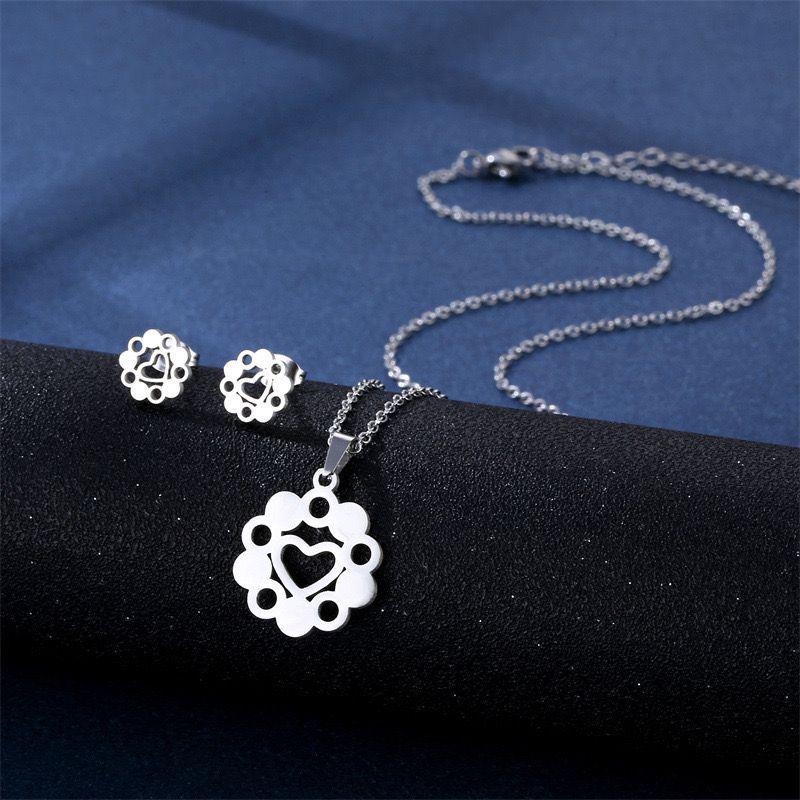 Stainless Steel Necklace & Earring Set - Smooth Clavicle Design with Stud Earrings