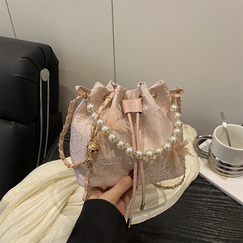 Bucket bag cheongsam wind pearl portable small bag female feeling messenger bag
