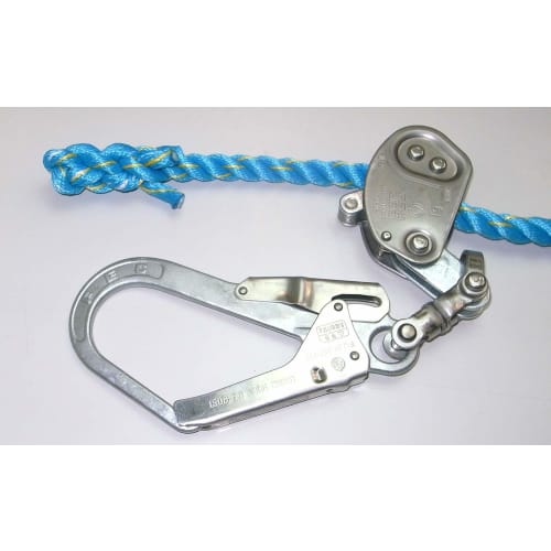 Matsuura Industries Blue New Tetron Horizontal Life Rope with Tensioner, 16mm X 15m, with Large Diameter Hooks On Both Ends, NEW-TETORON-WF1615BLUE