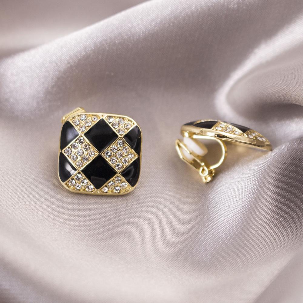 Versatile Light Luxury Ear Clips Without Pierced Ears Daily High-end Triangular Ear Clips Versatile Women's Earrings
