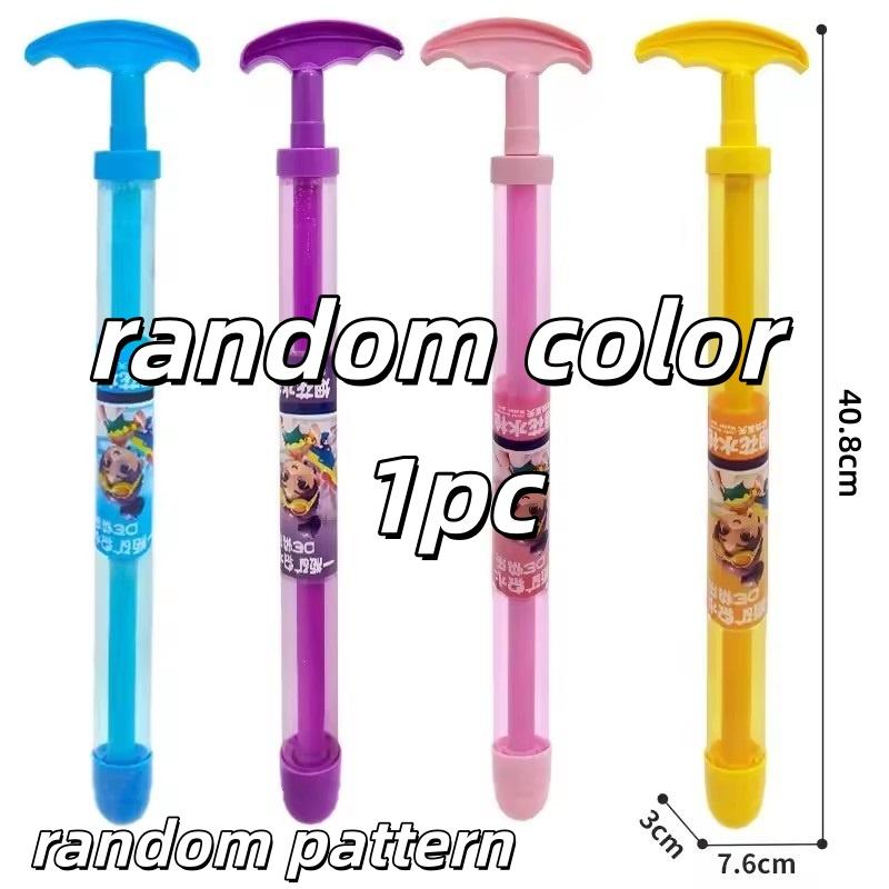

Фейерверки Водяные пистолеты Пара фотографируется под уличным освещением Памятные Водные фейерверки Игры в бассейне с водяными пистолетами