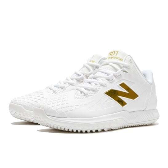 TSHOWT1 New Balance FuelCell Ohtani 1 Trainer White Metallic Gold (Turf) (Men s) 10