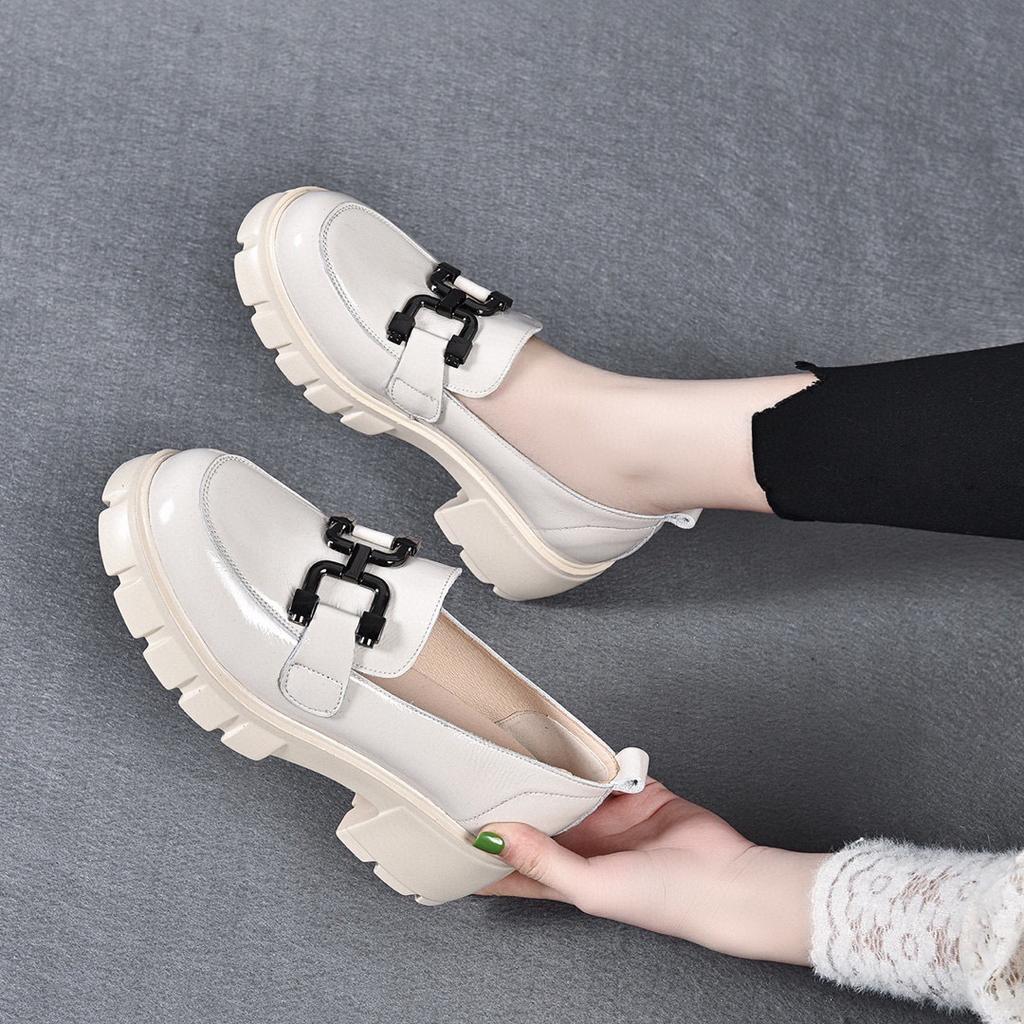 One-pedal Platform Shoes Women's 2025 Spring and Summer New British Style Comfortable Muffin Heel Cow Patent Leather Women's Loafers