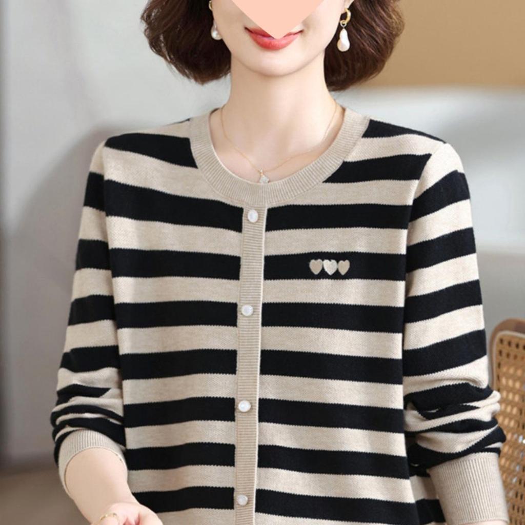 Mom's 2025 Autumn Striped Long-Sleeve Knit Sweater for Middle-Aged & Elderly Women