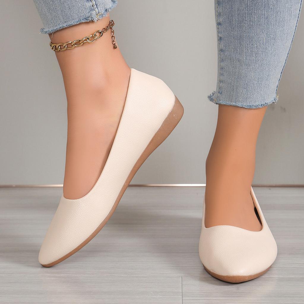 Single shoes New large size flat bottom pointed head shallow mouth simple casual Doudou shoes
