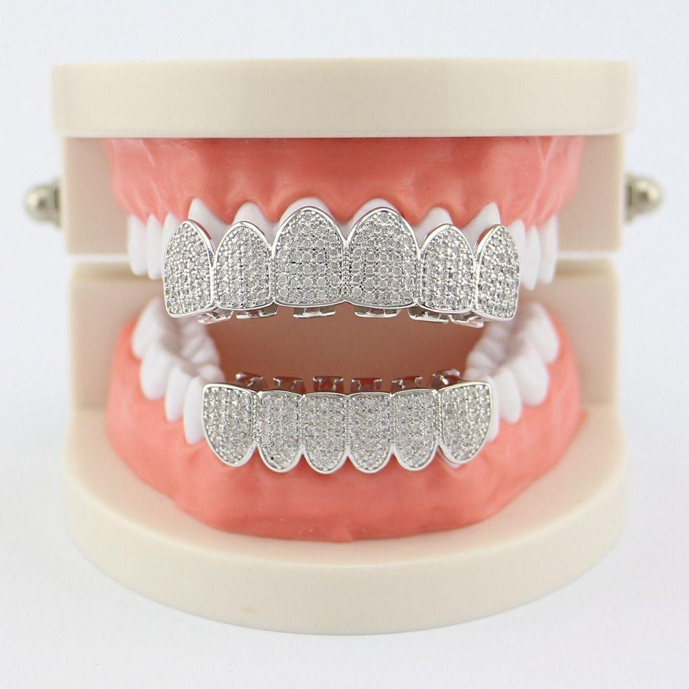 Abnehmbares Design Hip-Hop Zähne Grillz Ober- & Unterkiefer-Set Charm Zähne Grillz Party Cosplay