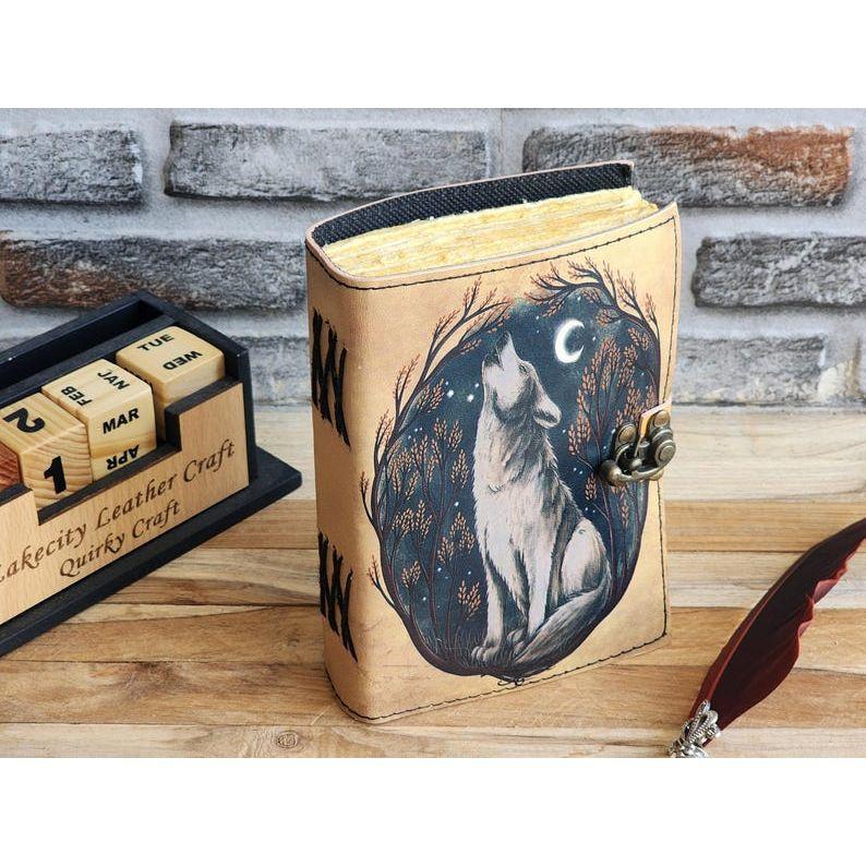 

Блокнот из кожи с принтом Trible Wolf! Гримуар Журнал Путешествий ! Блокнот Заклинаний Подарок для Него Книга Теней! Блокнот рецептов 7 x 5 in