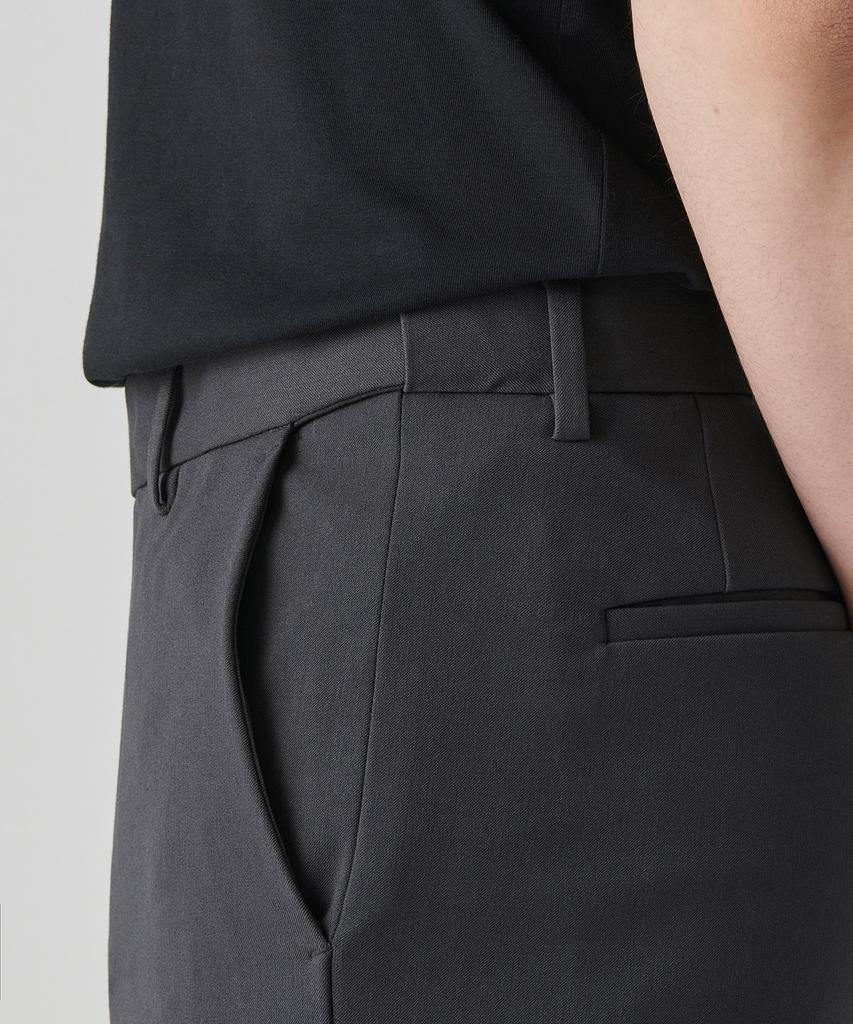 MUSINSA STANDARD Straight Hidden Banding Slacks [Gunmetal]