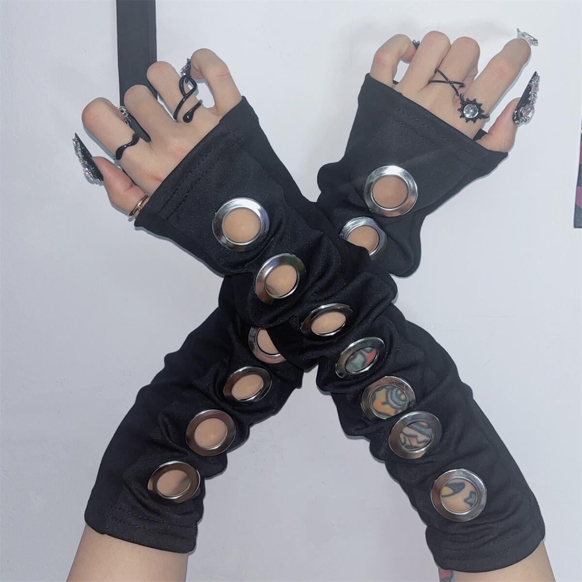 

Metal Eyelets Hip Hop Punk Arm Warmers Fingerless Long Gloves Women Gothic Vintage Arm Cuff Harajuku Casual Sleeves Arms Cover One Size чёрный