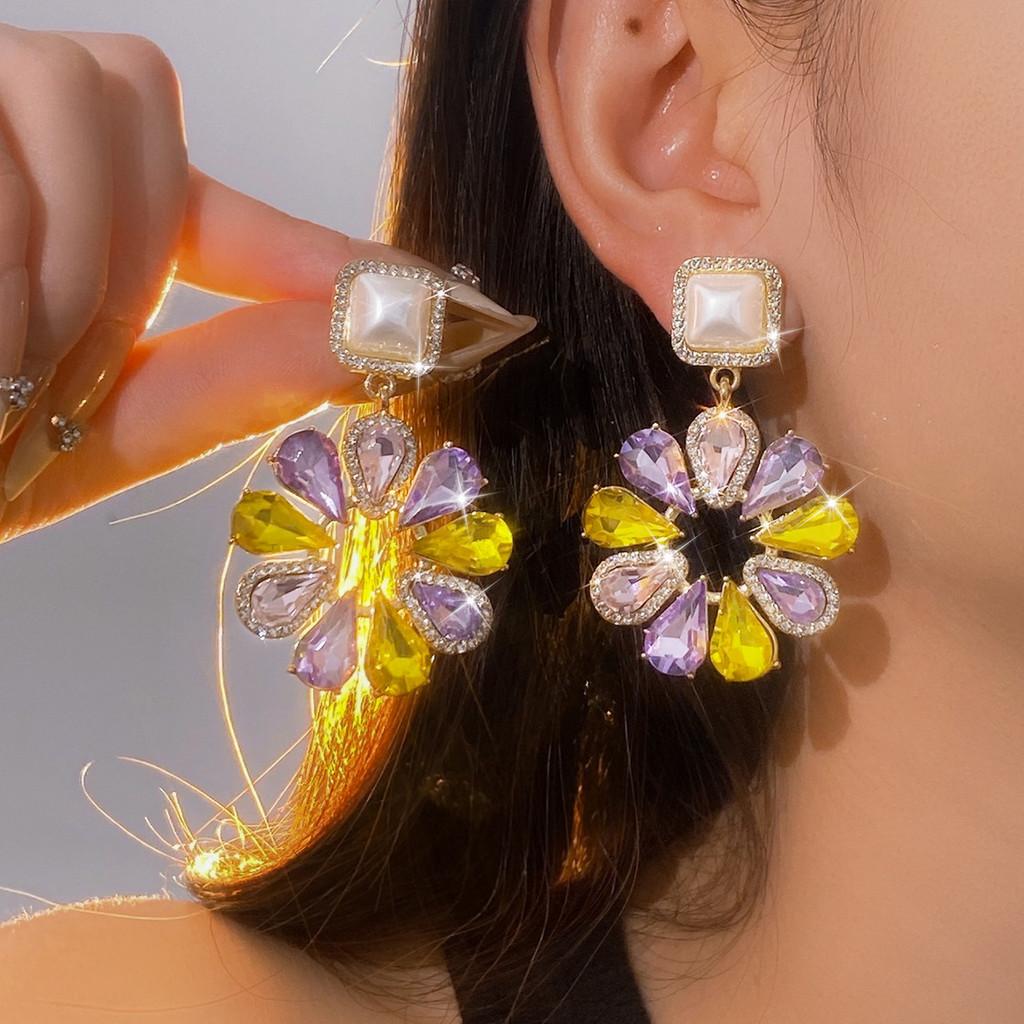 Pinkdudu Fashion Colorful Flower Drop Earrings Personality Elegant Trendy Alloy Rhinestone Earrings Jewelry Gift for Women PD1755