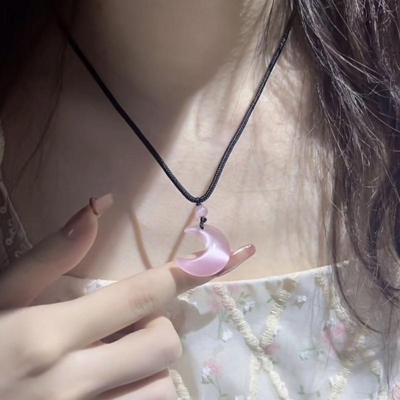 Modny Naszyjnik z Wisiorkiem Półksiężyca Choker z Kamienia Naturalnego Łańcuszek na Szyję Elegancki Naszyjnik na Obojczyk Biżuteria Imprezowa