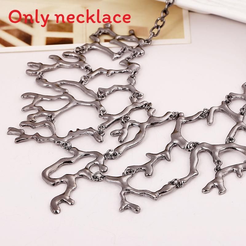Fashion Solid Color Coral Shaped Women Metal Necklace For Trendy Womens Jewelry Gifts