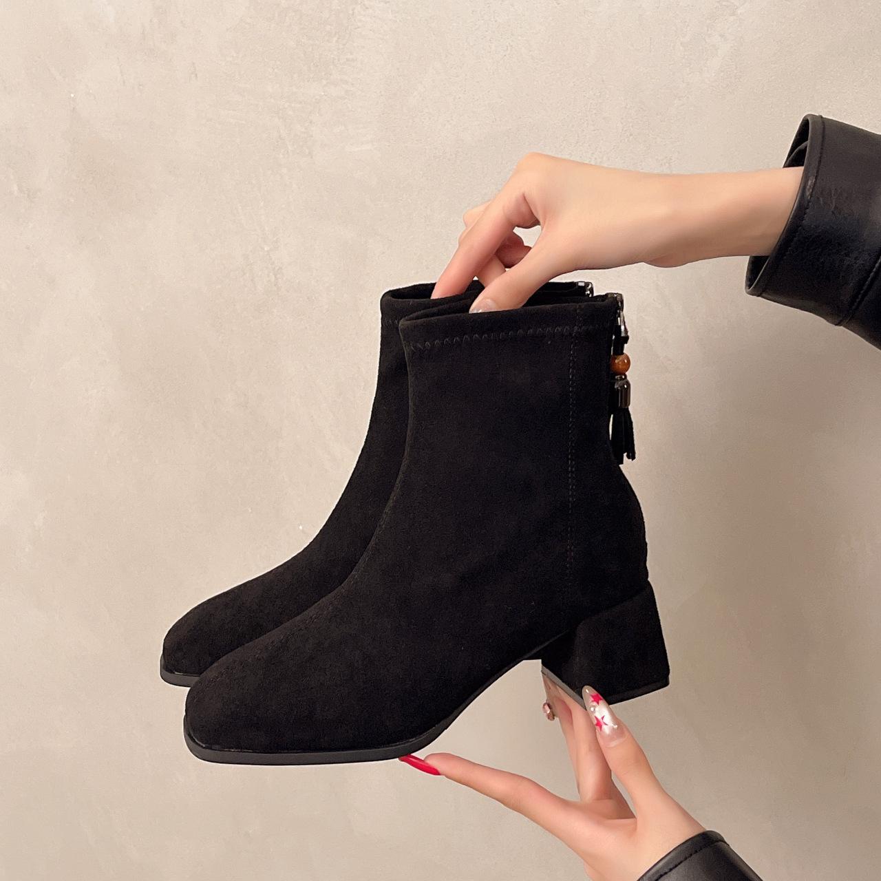 

Французские 2025 осень и зима новые толстый каблук круглый носок тонкий средний каблук молния сзади замша высокий каблук модные ботинки женские 40 чёрный