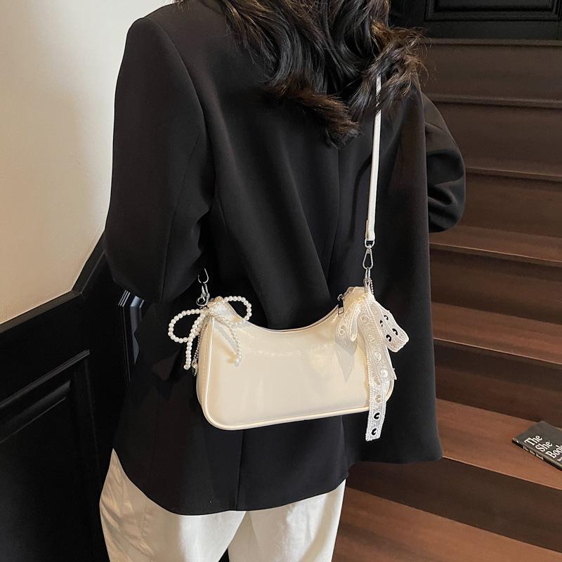 Premium Sense Niche Bag Women's 2025 New Fashion Versatile Messenger Bag Summer Shoulder Armpit Bag