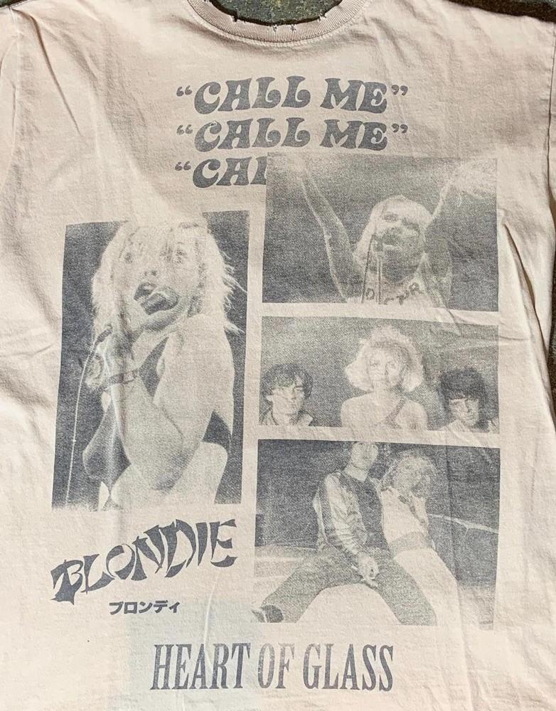 

Blondie Medium Graphic Heart Of Glass Sand Short Sleeve T shirt vtg NH24908 Unisex T-Shirt XXXL