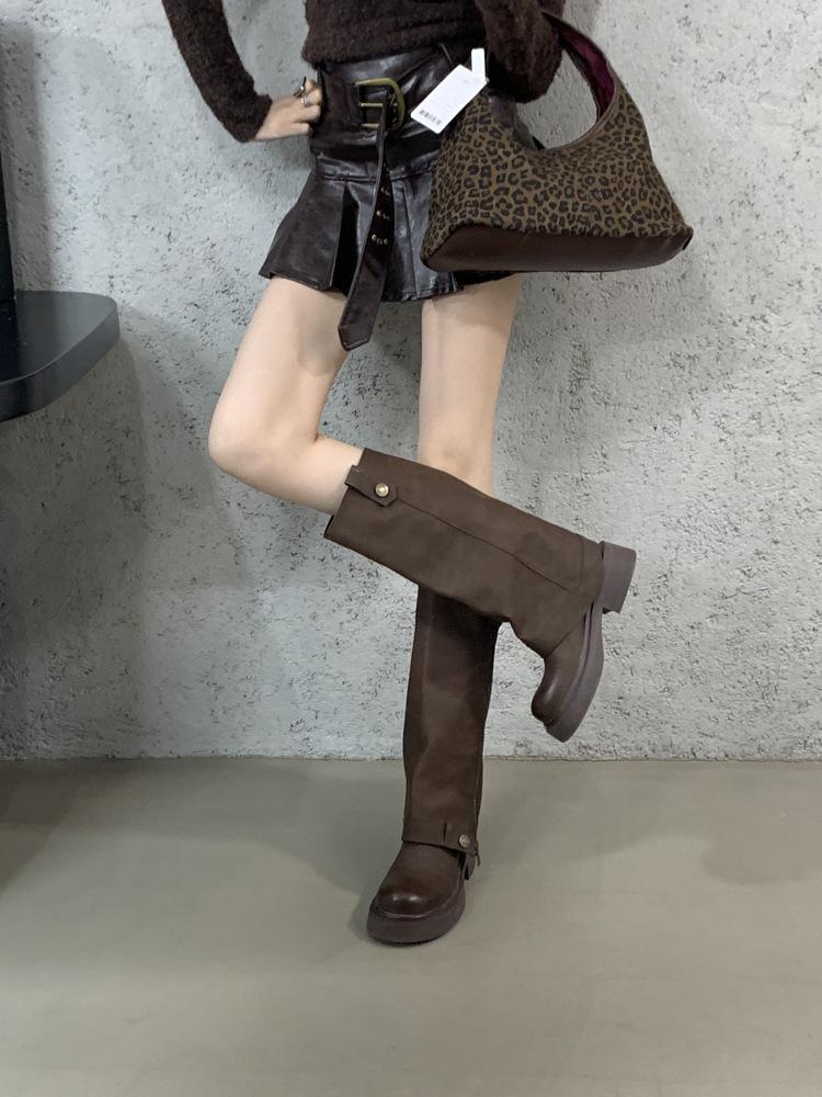 

Retro thick-soled trousers, long boots for women, new models for autumn and winter 2025, small thick-soled thick-heeled knight boots for women 39 коричневий
