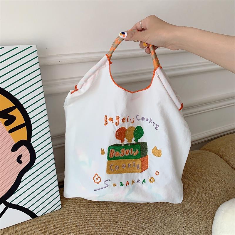 Embroidered shopping bag girls tote bag cute shopping bag student class bag shoulder bag