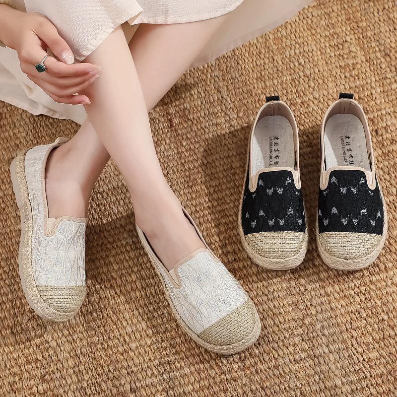 Processing customized new old Beijing cloth shoes breathable one-pedal casual versatile soft sole comfortable Xiaoxiang fisherman shoes women