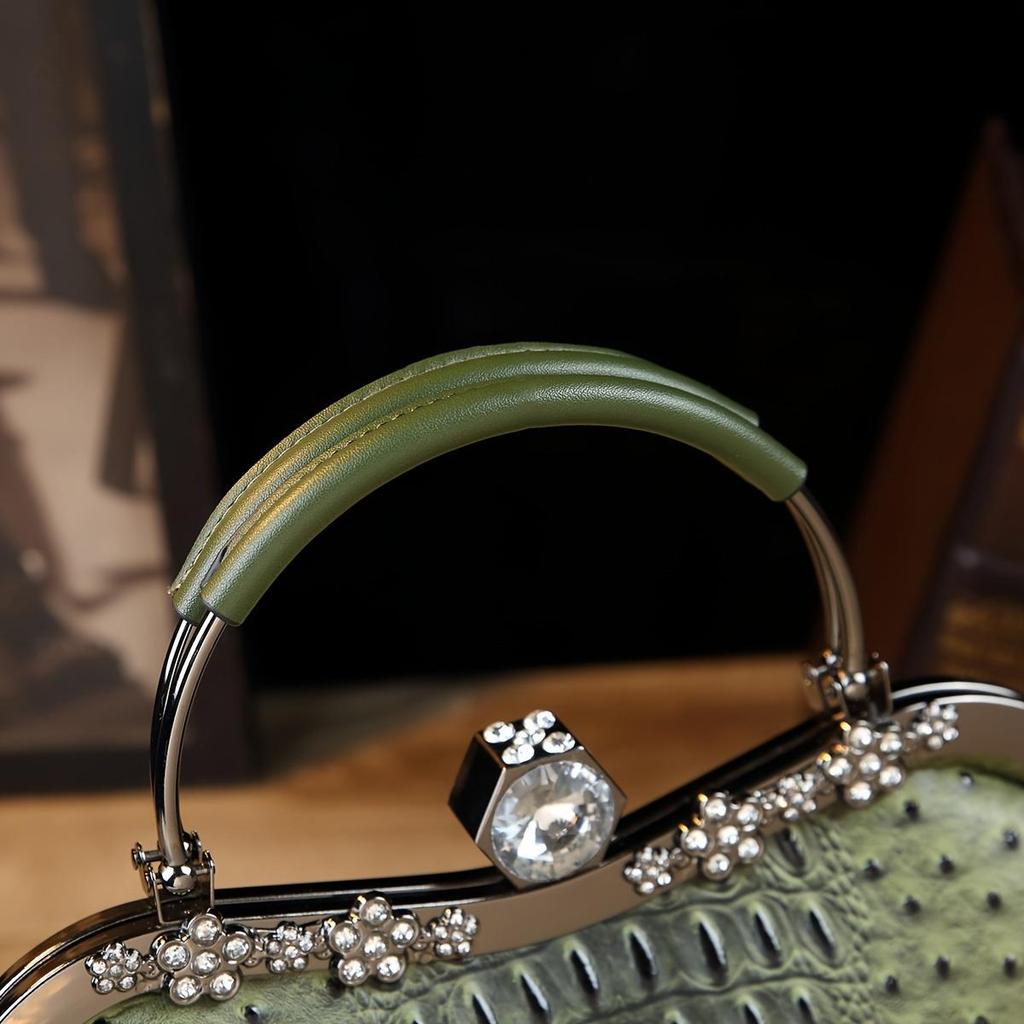 2025 Luxury Women's Soft Leather Shoulder & Crossbody Bag with Ostrich Pattern