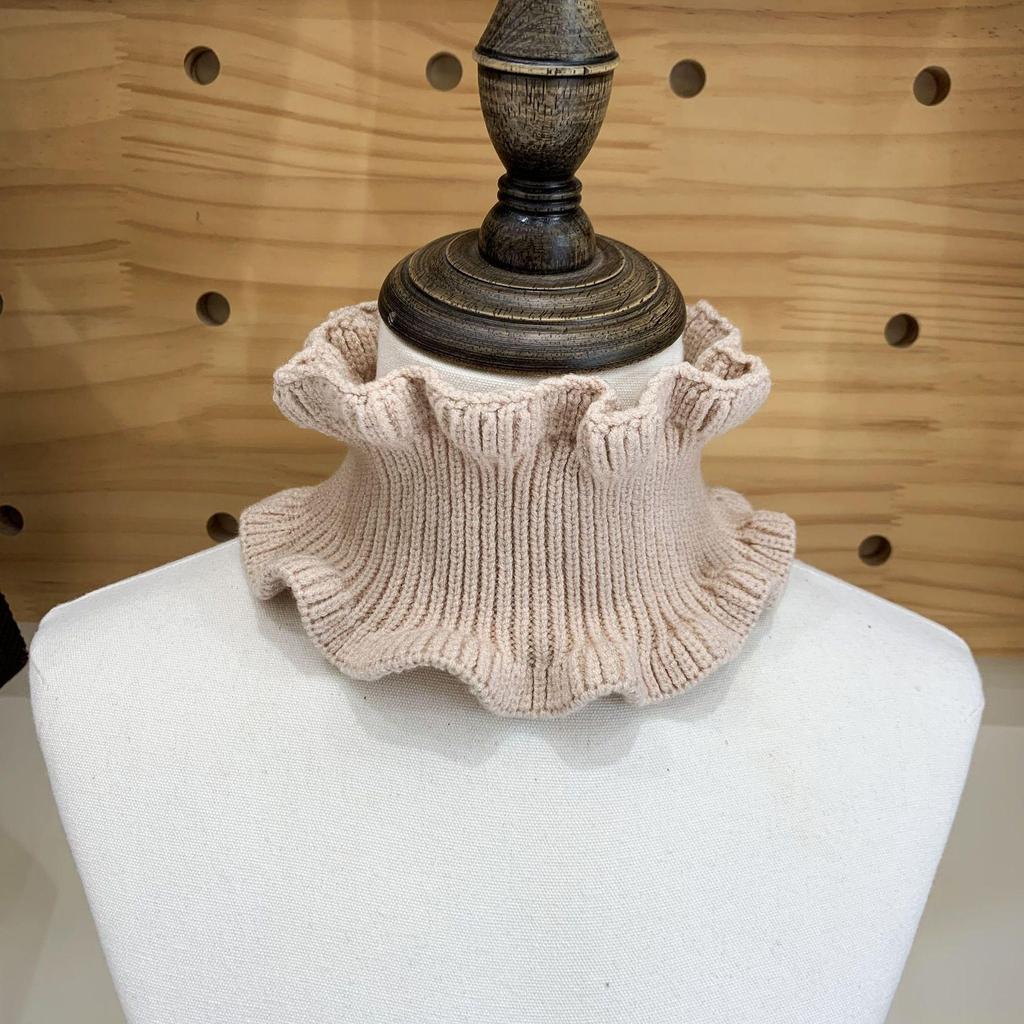 Dongdaemun Ruffle Knit Faux Collar - Woolen Neck Warmer