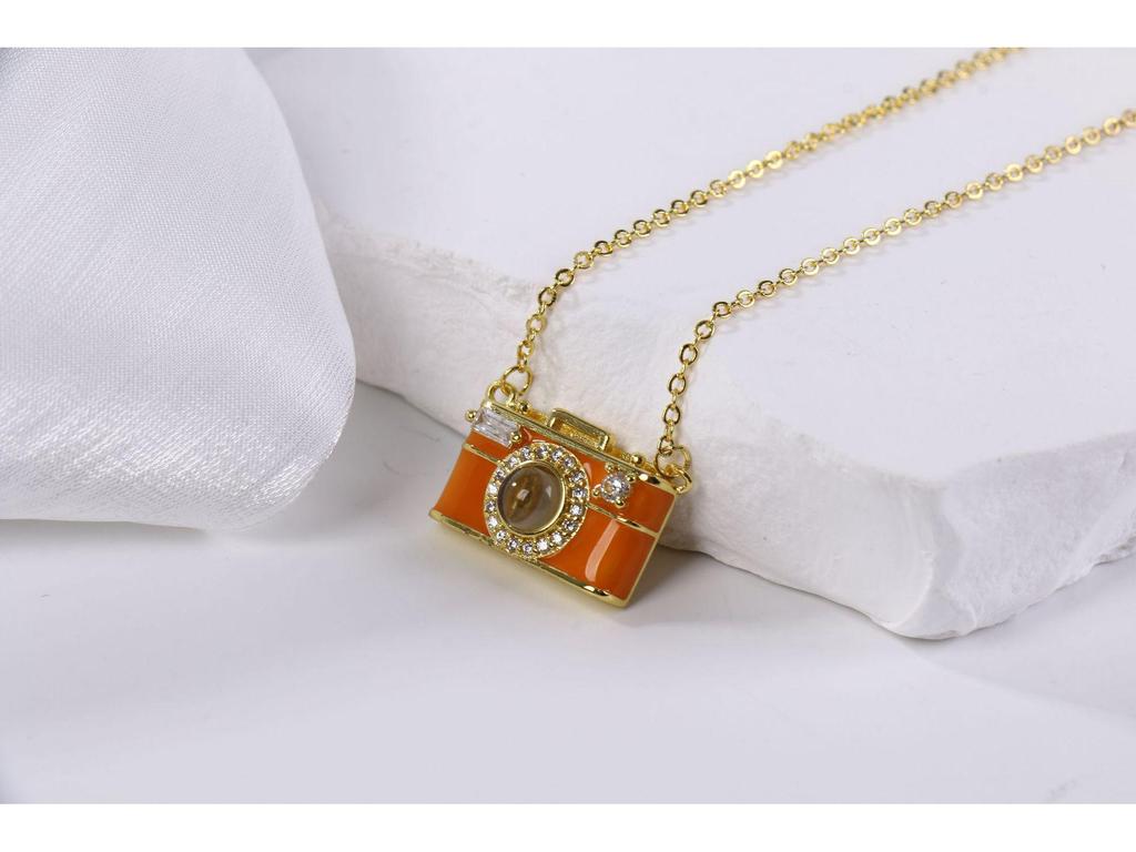 Custom Photo Keychain - DIY Personalized Camera Keychain with Portrait or Picture