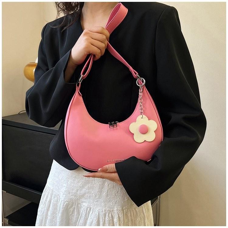 Stilvolle französische Unterarm-Schultertasche für Damen in schicken Farben, ideal für Herbst und Winter 2023