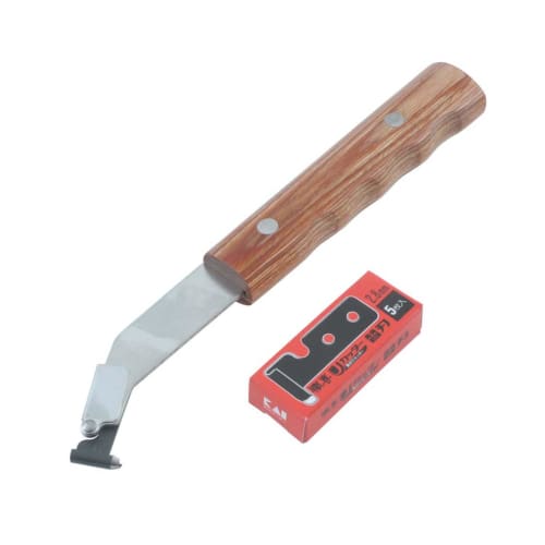 

Резак U-образной канавки Kai Corporation, 2,8 мм, Сделано в Японии, от Machiseki, Включает 5 сменных лезвий, для заделки швов пола, чистых резов, DIY и профессионального использования