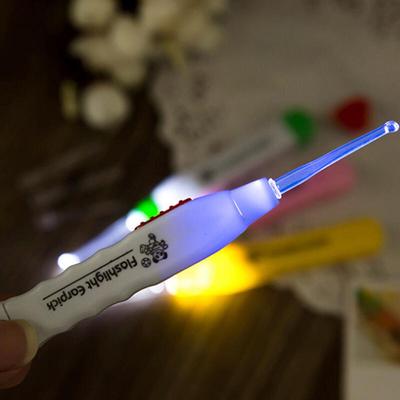Curățător de urechi cu lumină DD-11074