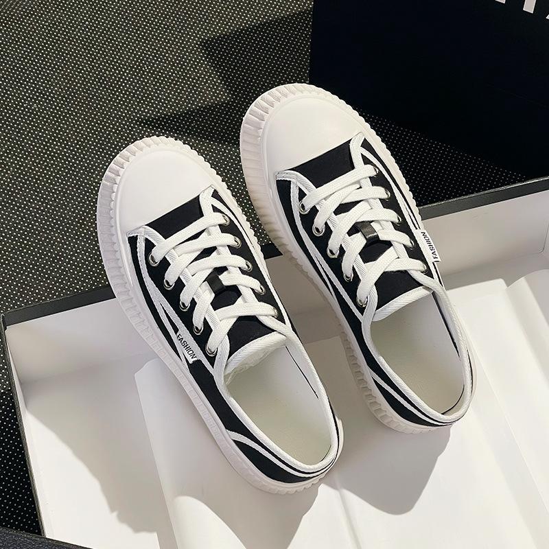 Canvas shoes women's little white shoes spring 2025 new versatile casual board shoes women's muffin thick-soled leather biscuit shoes