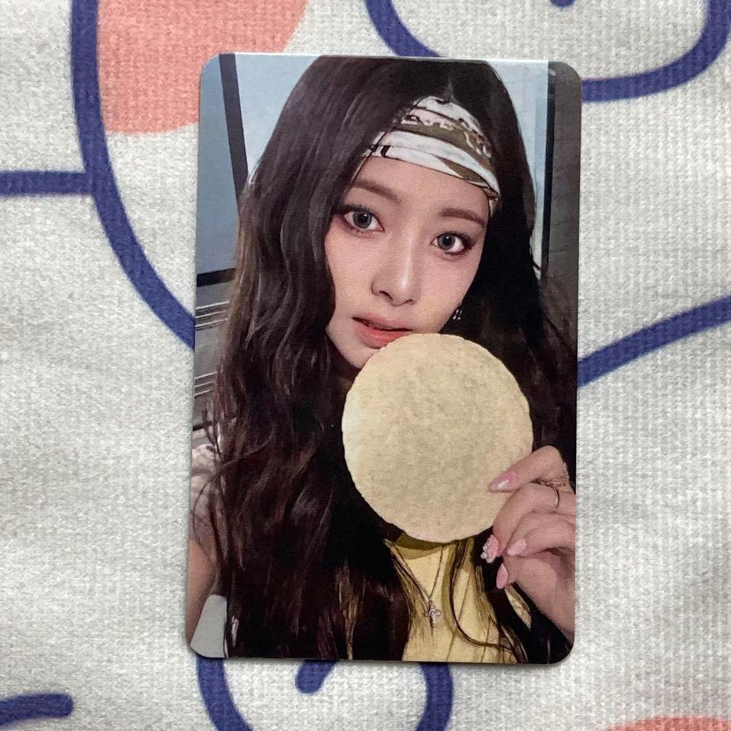 [USED] TWICE THIS IS FOR Inkigayo Tzuyu 7/13 Trading Card