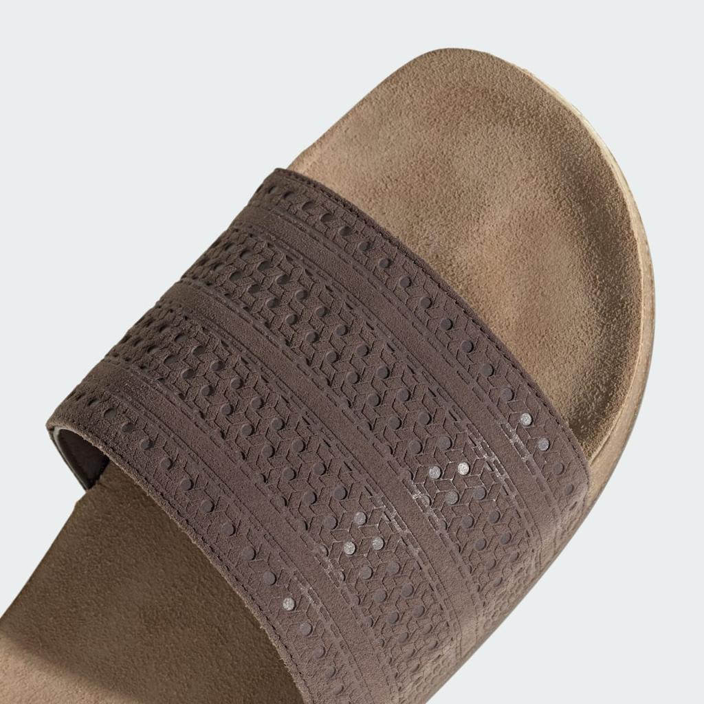 adidas Adilette Slides JH5493 Unisex Originals Sandals Brown / Brown / Gum