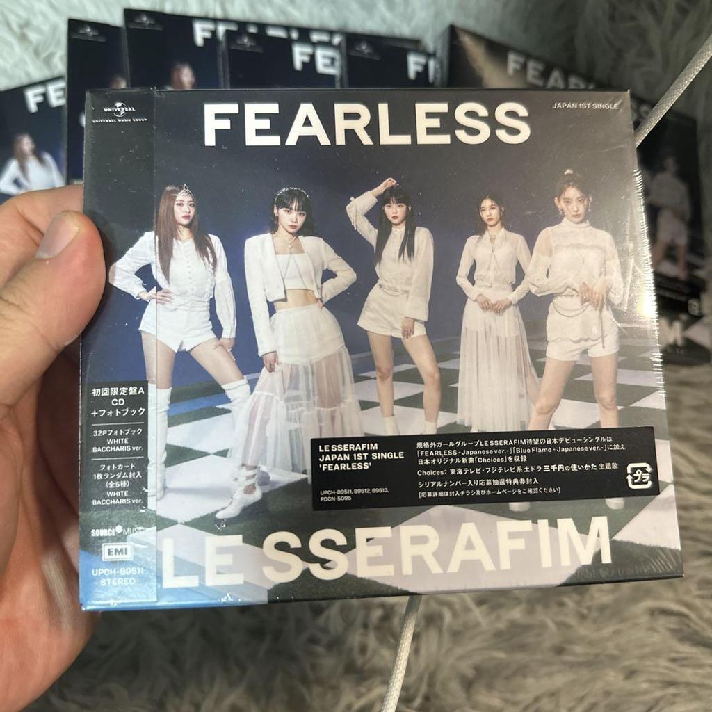 [USED] Fearless Le Sserafim