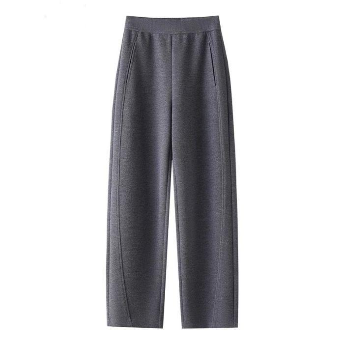 

2026 Spring/Autumn Women s High-End Slimming Wide-Leg Banana Pants with a Relaxed, Versatile Feel. XL