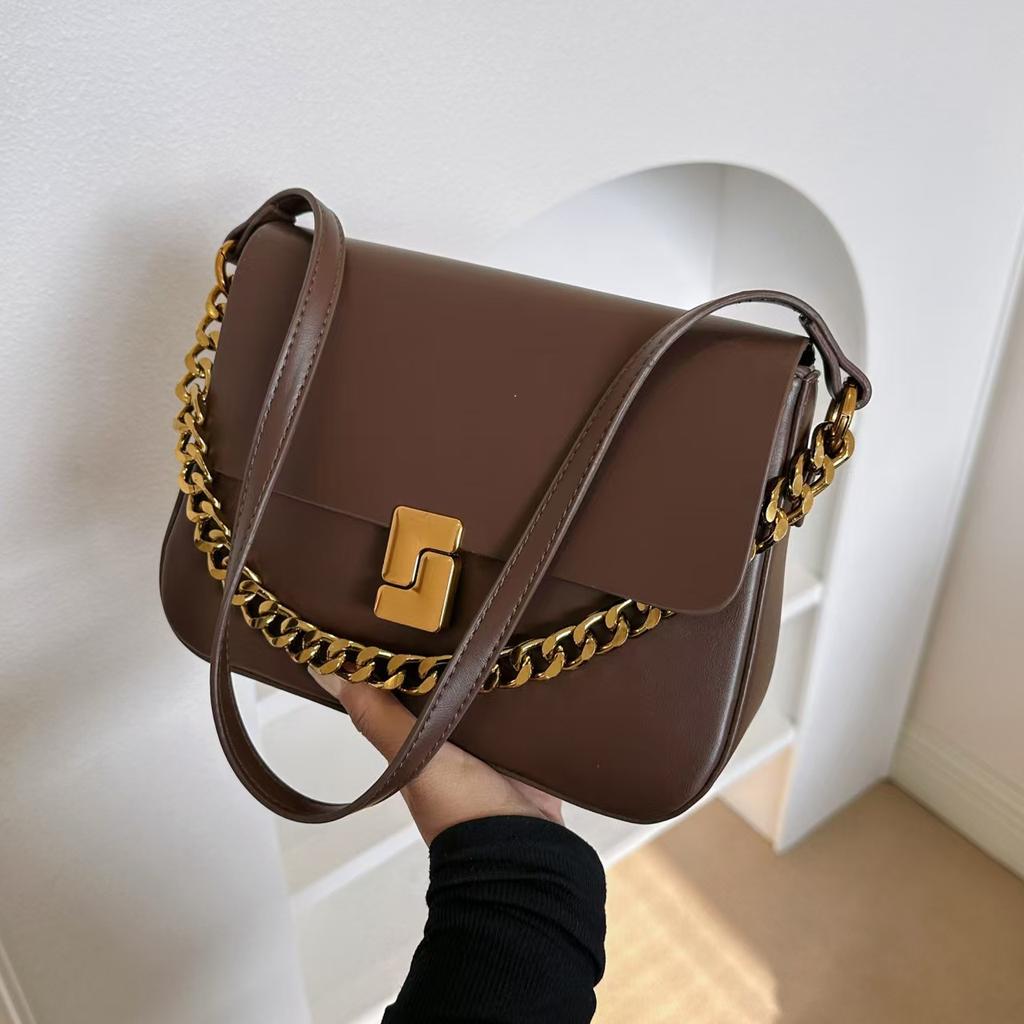 Premium Texture Lock Chain Tofu Bag Trendy And Simple Single Shoulder Messenger Commuter Bag Double Shoulder Strap