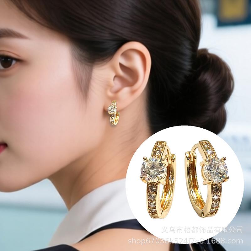 Trendy European & Korean Zircon Ear Cuff: Stylish & Versatile Women s Fashion Earrings