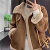 Dames Khaki Lamsvacht gevoerde Leren Jas: Vleiende Petite Pasvorm, High-End Herfst/Winter Stijl