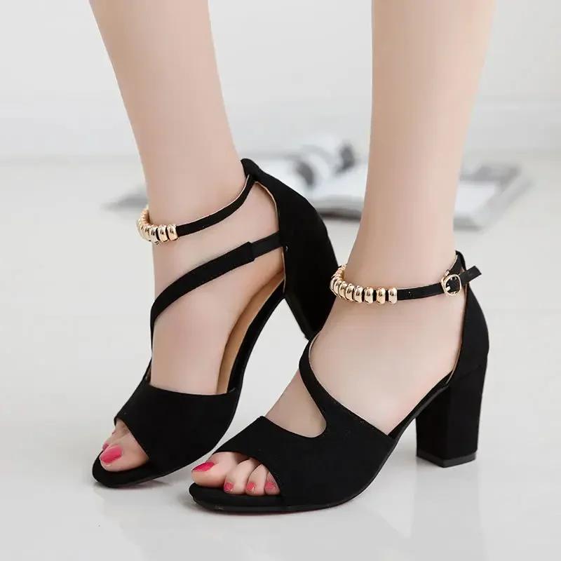2024 frühling Sommer Sexy Fisch Mund Hohl Römischen Sandalen Dick Mit Wort Mit Perlen High Heels Weibliche Sommer Sexy Weibliche Sandalen