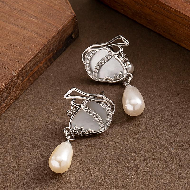 Boucles d'oreilles pendantes tendance pour les bijoux pour femmes
