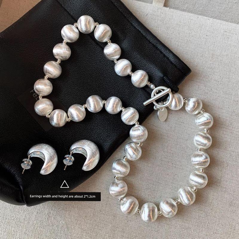 

Fashion Ins Exaggerated and Personalized Metal Heavy Industry Brushed Silver Ball Necklace Women s Unique Niche Design Sweater Chain Necklace + Earrings [Set]